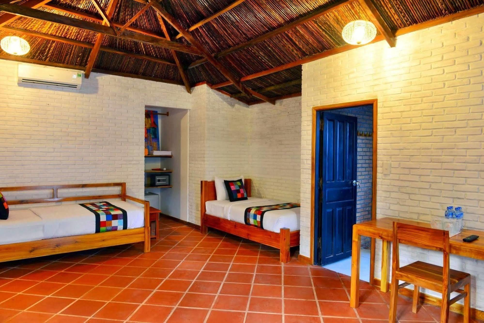Ananda Resort Phan Thiết Buitenkant foto
